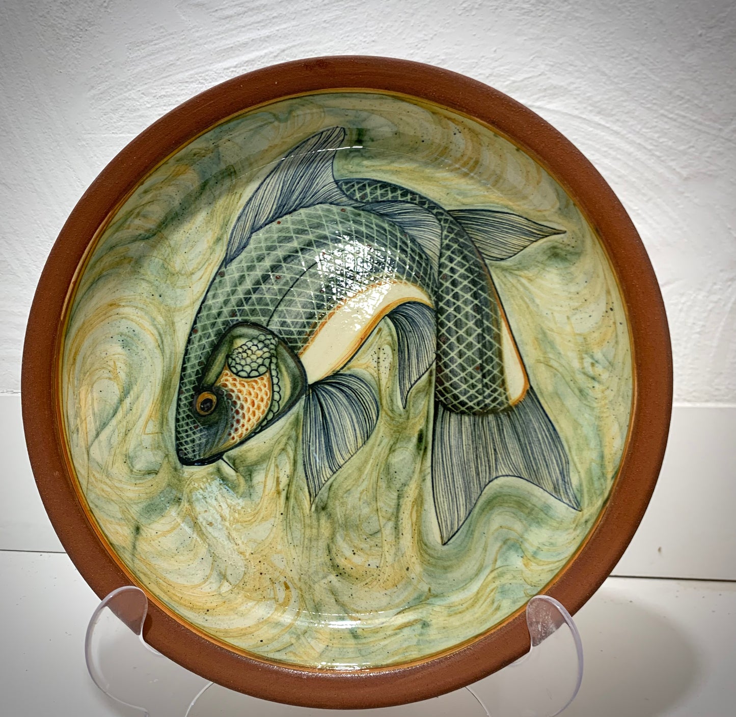 Medium size fish charger