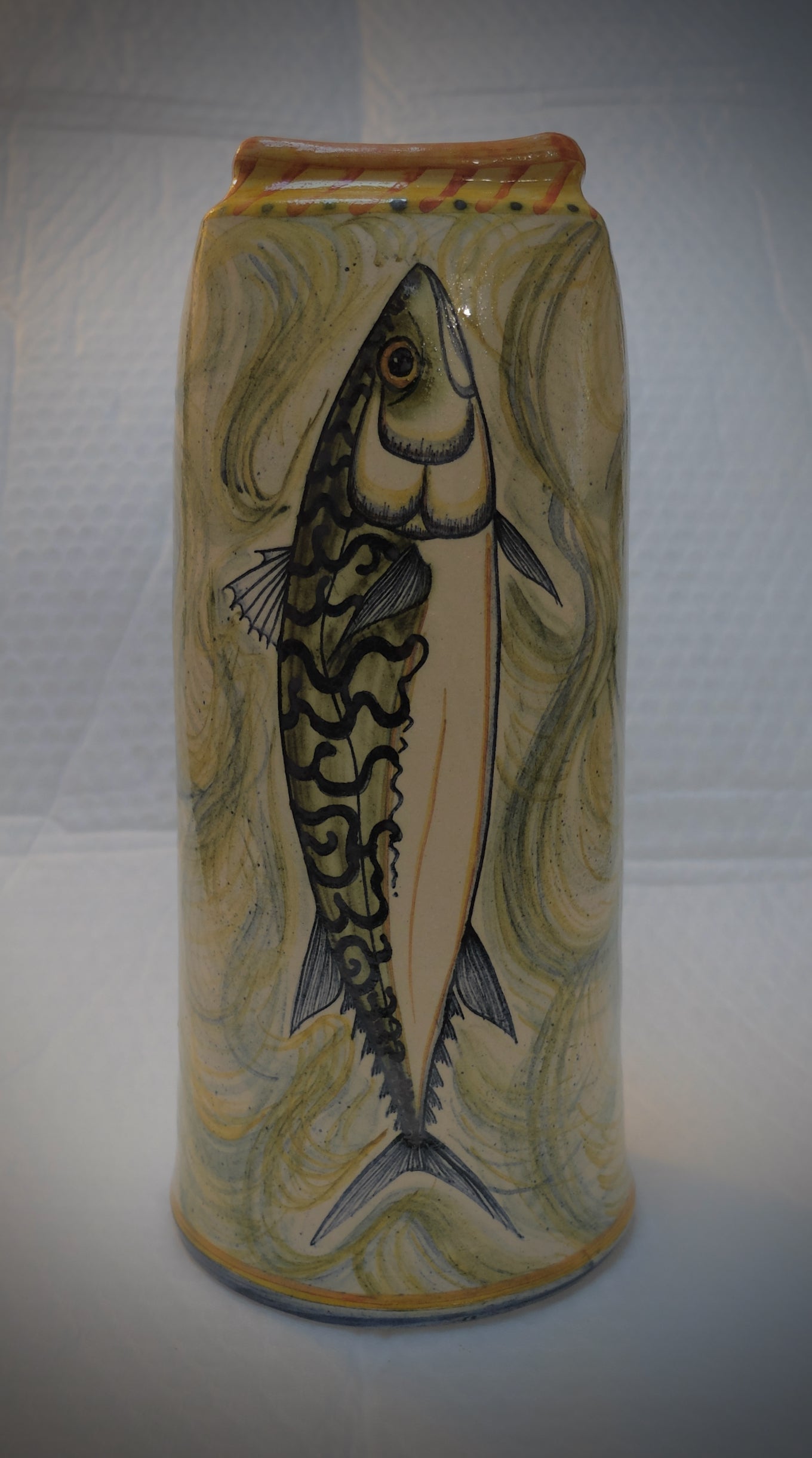 Pottery vase, fish decorated 31 cm