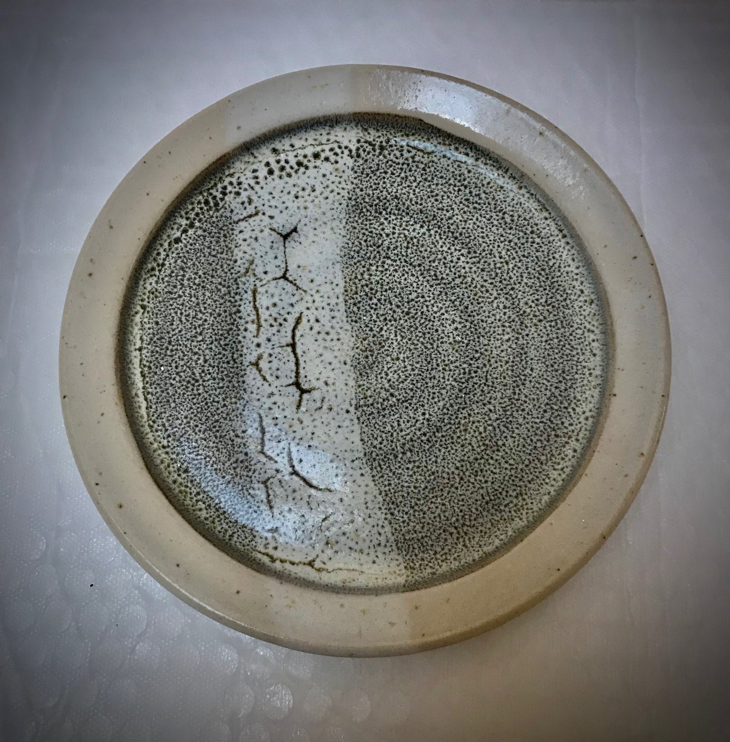 Stoneware side plate 19 cm